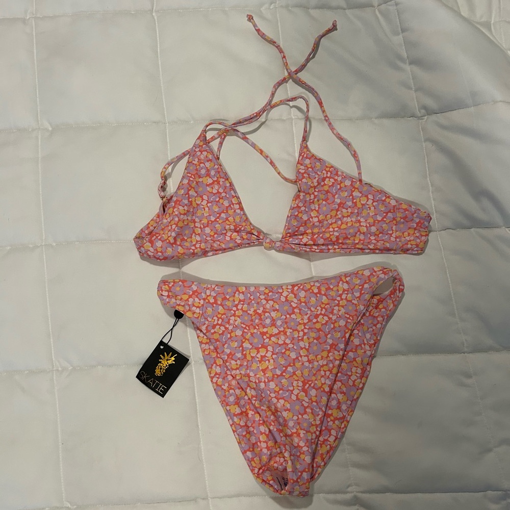 Skatie Bikini Set